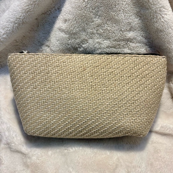 Frida Kahlo Bag Cream Textured Clutch Frida Print Zipper Pull Morelia Mexico - Picture 4 of 11